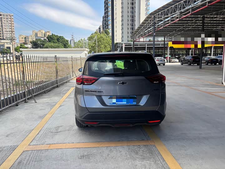 Фото 4 - Chevrolet Orlando