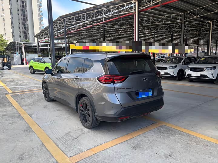 Фото 6 - Chevrolet Orlando