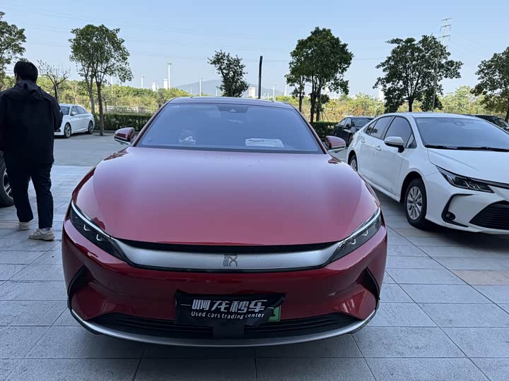 Фото 3 - BYD Han