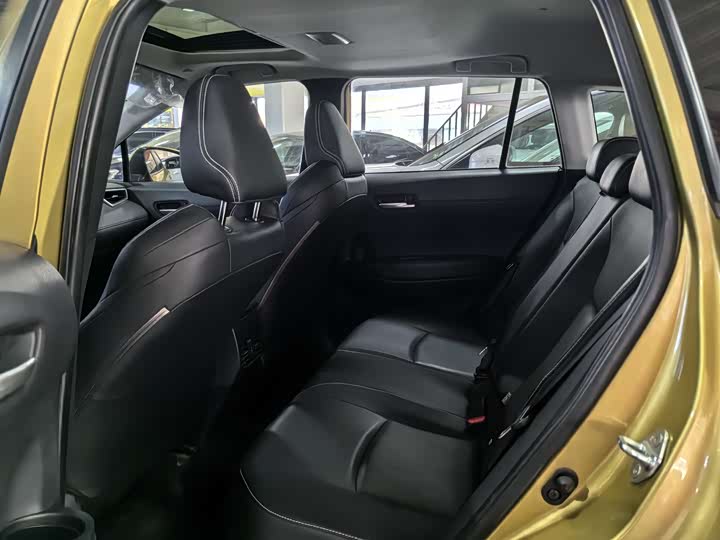 Фото 9 - Toyota Frontlander