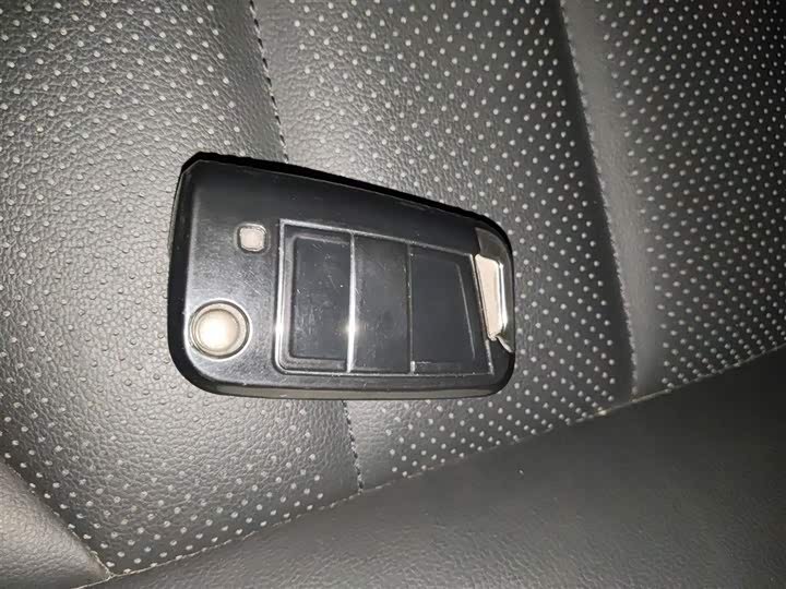 Фото 12 - Volkswagen Tharu