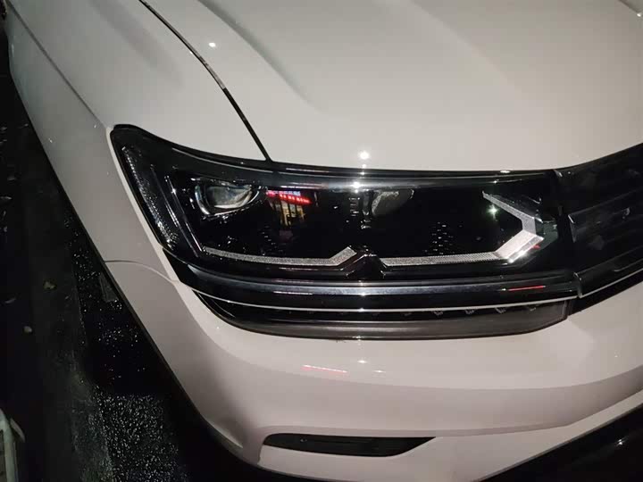 Фото 30 - Volkswagen Tharu