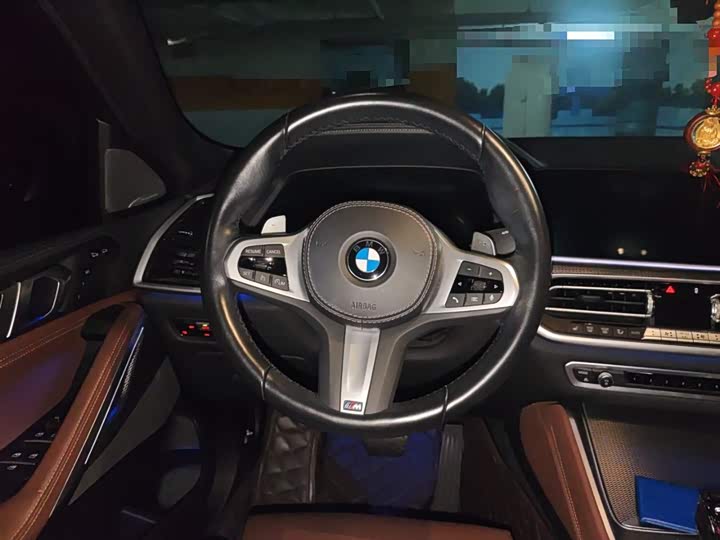 Фото 12 - BMW X6