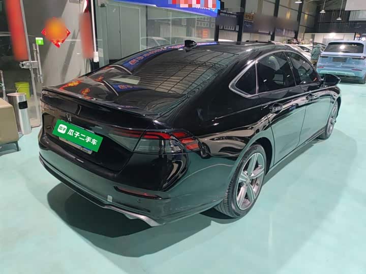 Фото 7 - Honda Accord