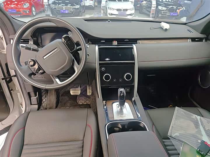 Фото 10 - Land Rover Discovery Sport