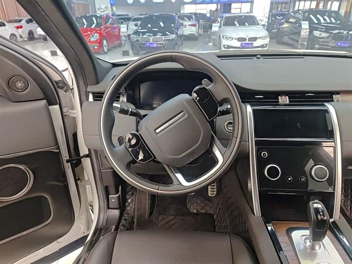 Фото 11 - Land Rover Discovery Sport