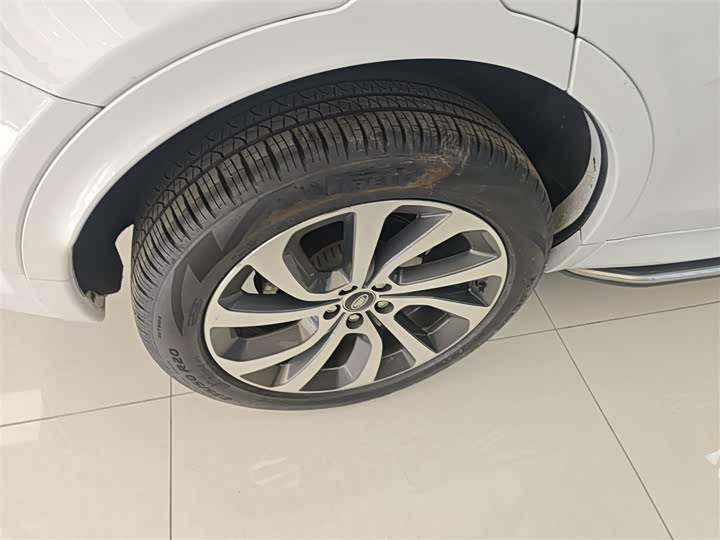 Фото 26 - Land Rover Discovery Sport