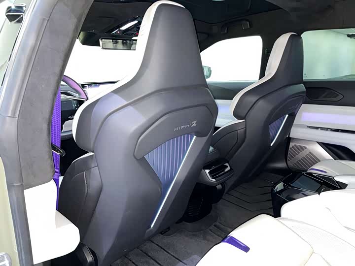 Фото 16 - HiPhi Z