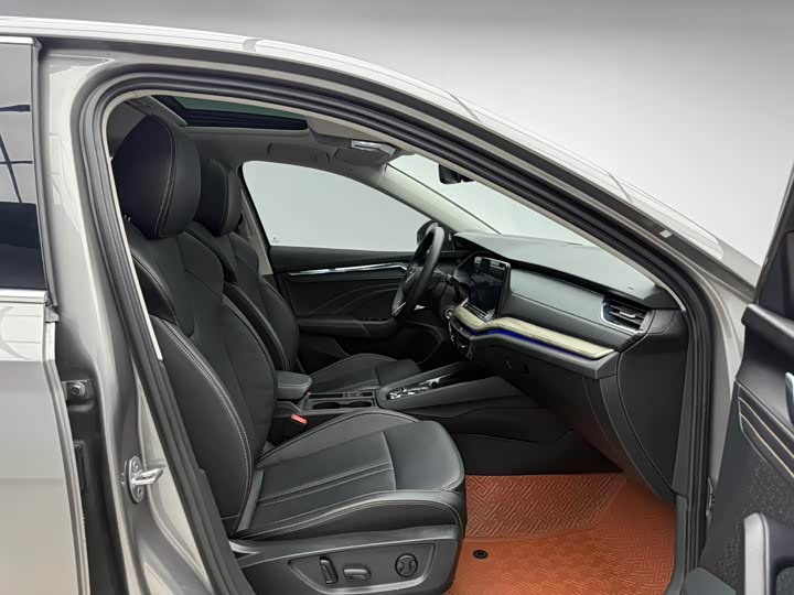 Фото 11 - Skoda Octavia Pro