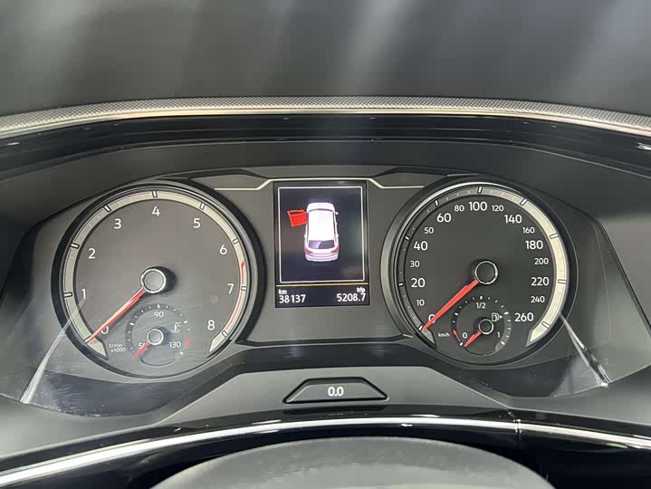 Фото 12 - Volkswagen Tayron