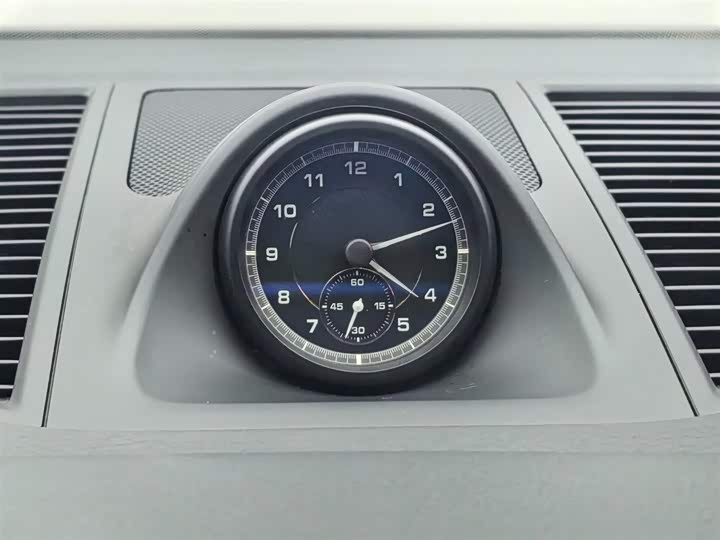 Фото 9 - Porsche Macan