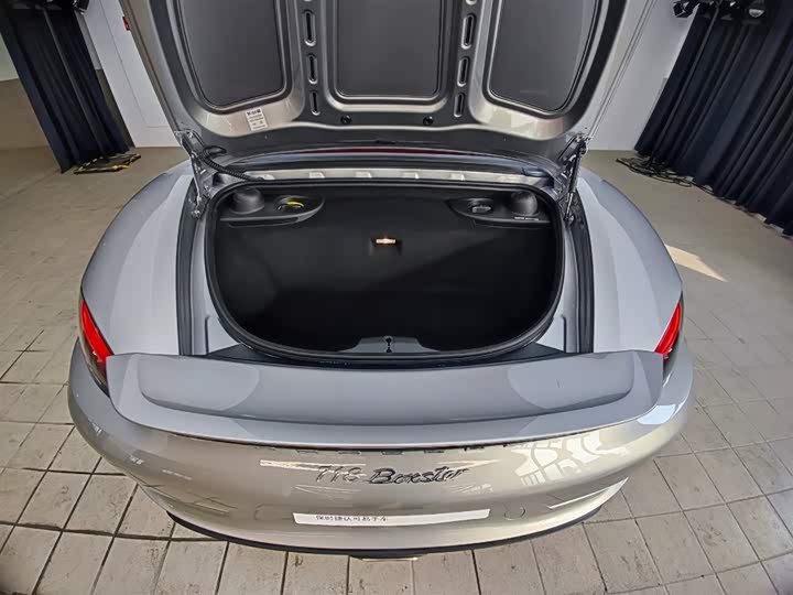 Фото 10 - Porsche 718