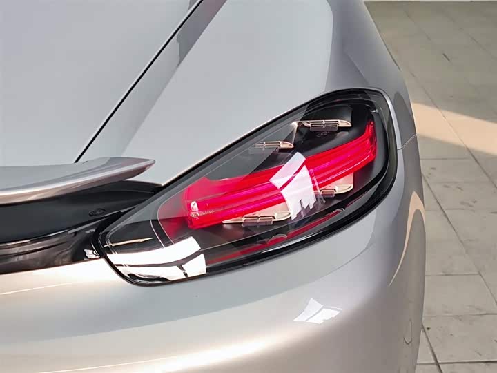 Фото 19 - Porsche 718