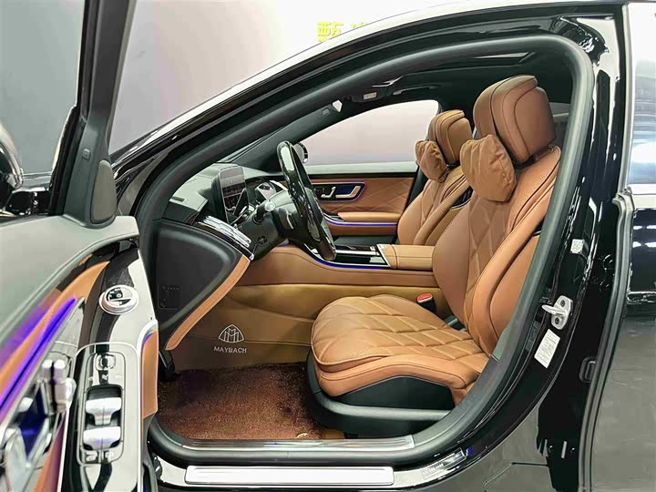 Фото 5 - Mercedes-Benz Maybach S-Class