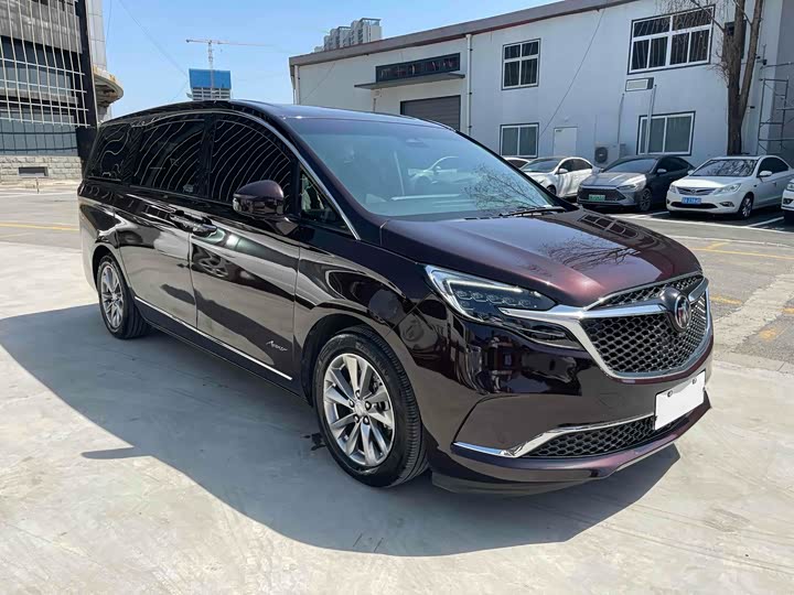 Фото 3 - Buick GL8 ES