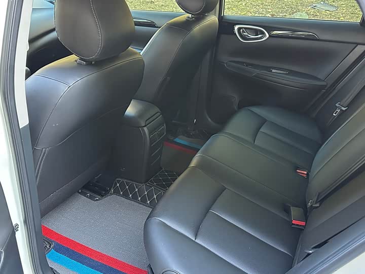 Фото 8 - Nissan Sylphy