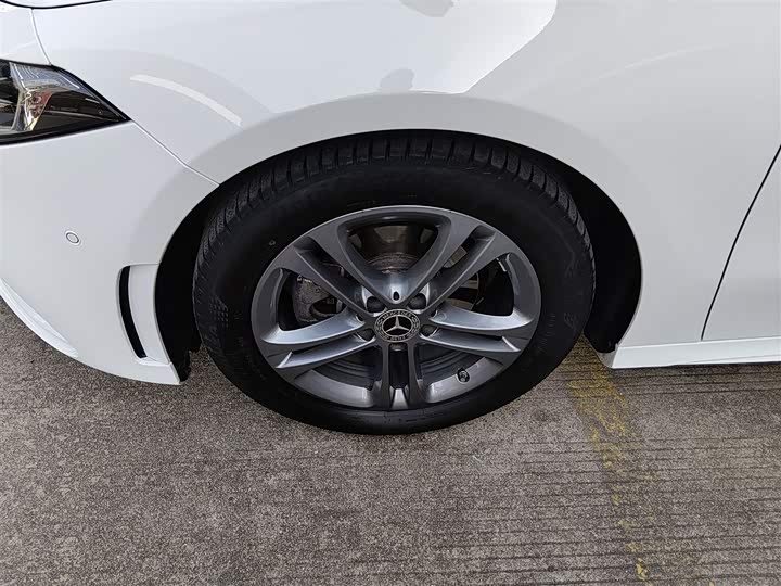 Фото 23 - Mercedes-Benz A-Class