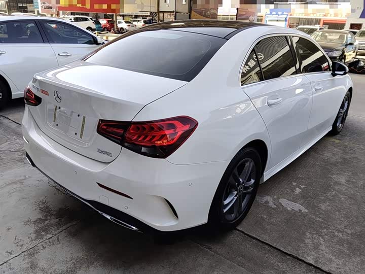 Фото 7 - Mercedes-Benz A-Class