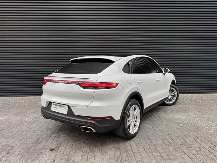 Фото 6 - Porsche Cayenne