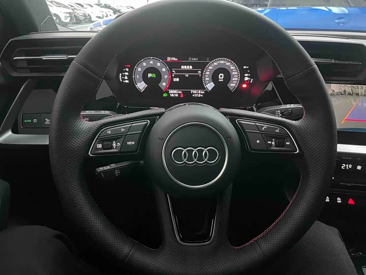 Фото 8 - Audi A3