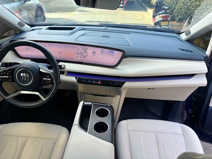 Фото 15 - Buick GL8 Hybrid