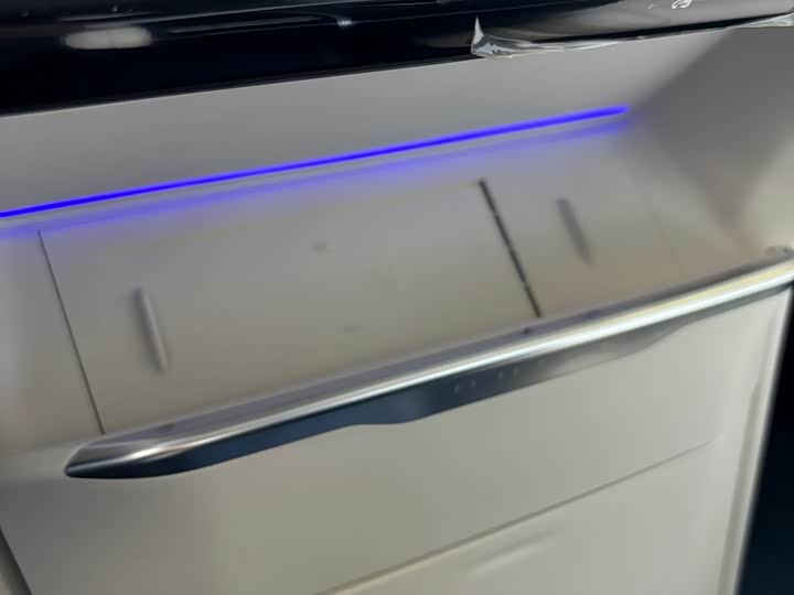 Фото 29 - Buick GL8 Hybrid