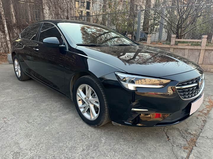 Фото 2 - Buick Regal