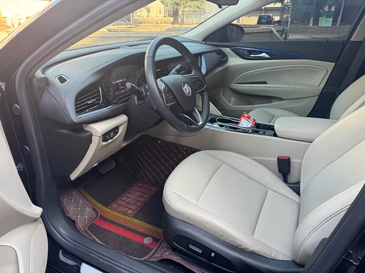 Фото 8 - Buick Regal