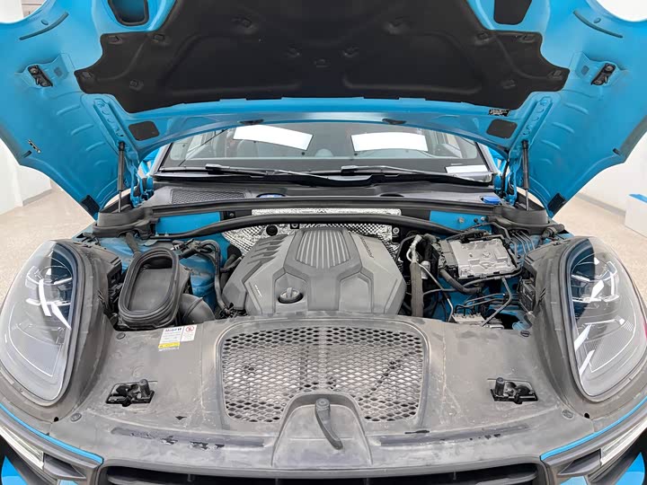 Фото 34 - Porsche Macan