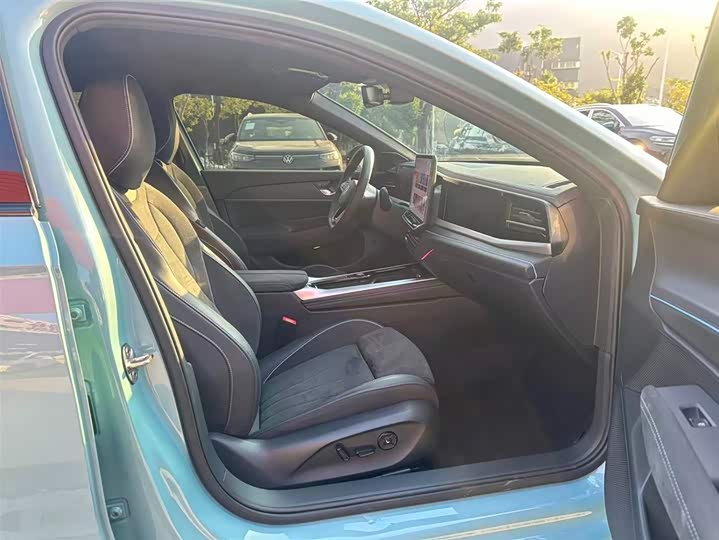 Фото 6 - Volkswagen Passat