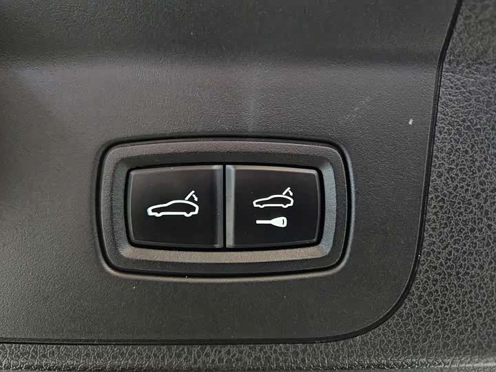 Фото 19 - Porsche Panamera