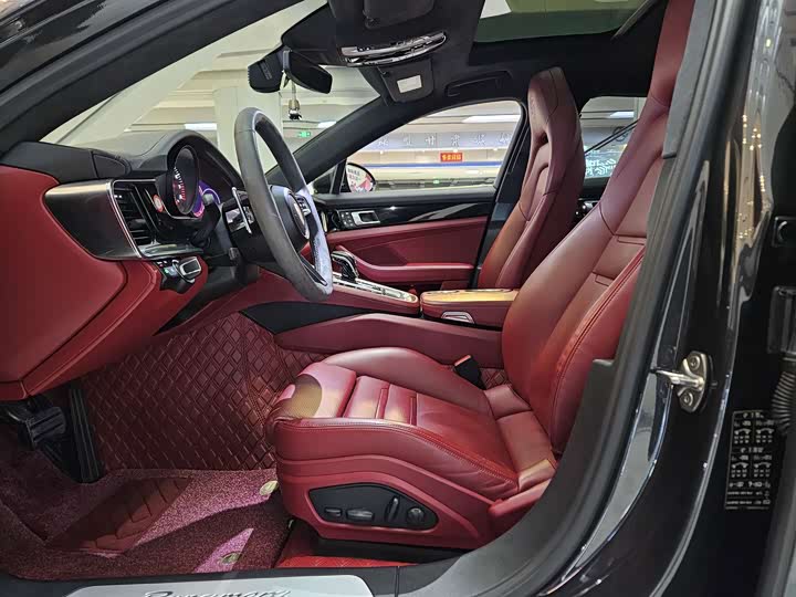 Фото 6 - Porsche Panamera