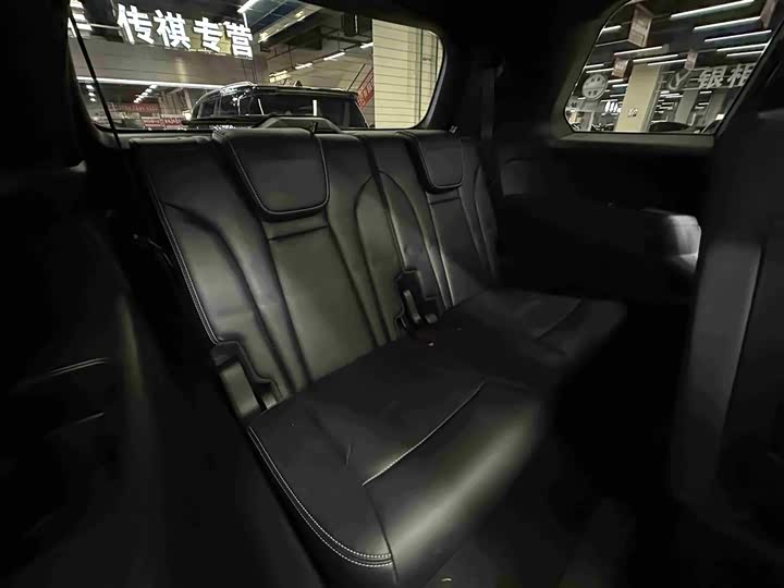 Фото 27 - GAC Trumpchi GS8