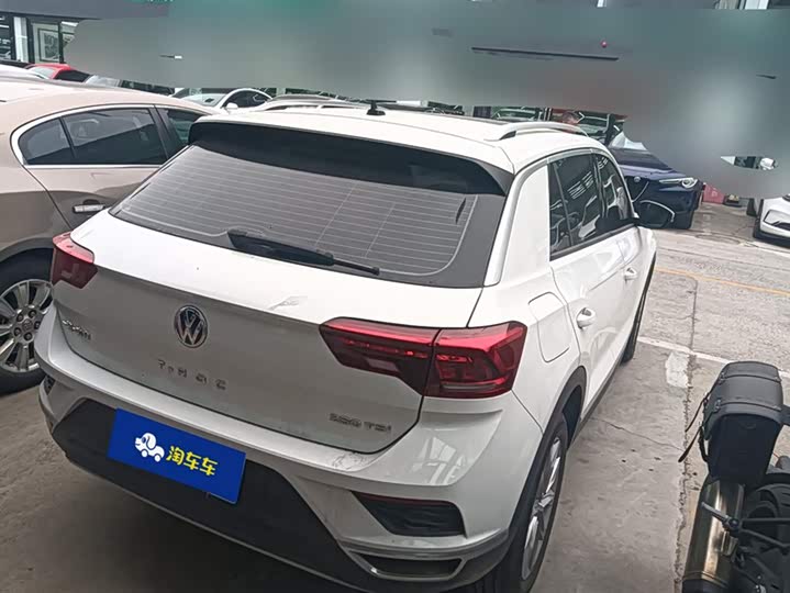 Фото 3 - Volkswagen T-Roc