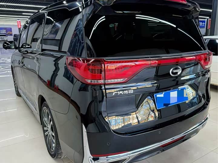 Фото 3 - GAC Trumpchi M8