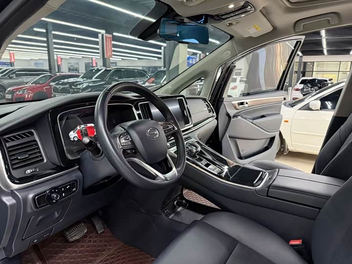 Фото 5 - GAC Trumpchi M8