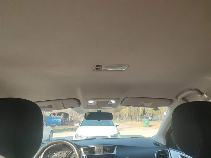 Фото 18 - Nissan Sylphy