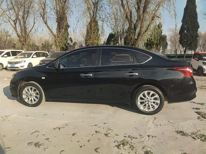 Фото 5 - Nissan Sylphy