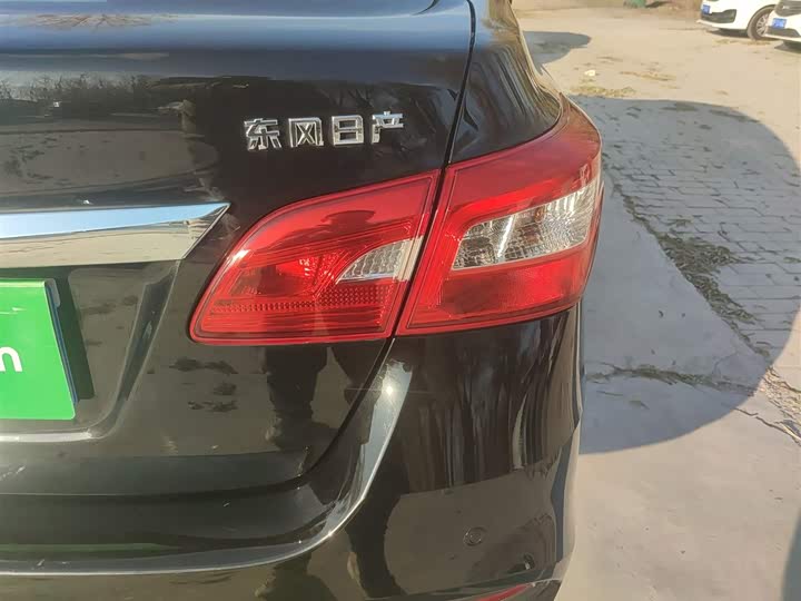 Фото 8 - Nissan Sylphy