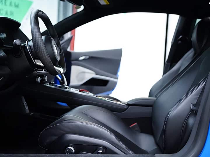 Фото 24 - Lotus Emira