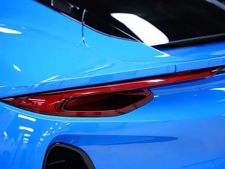 Фото 3 - Lotus Emira