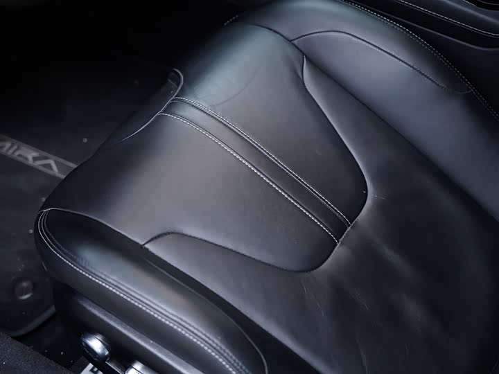 Фото 34 - Lotus Emira