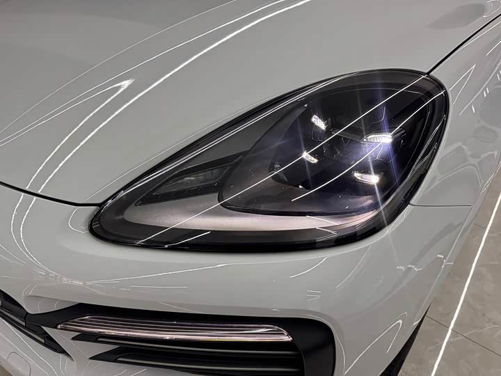 Фото 19 - Porsche Cayenne