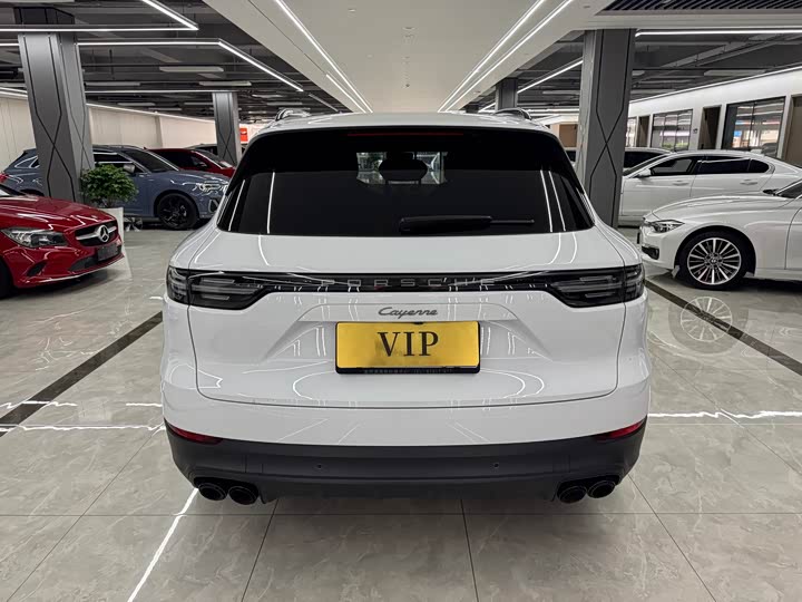 Фото 5 - Porsche Cayenne