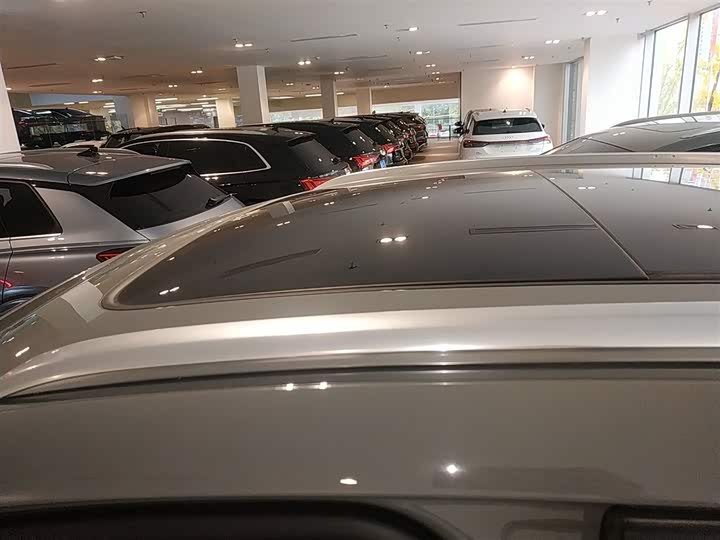 Фото 27 - Audi Q4 e-tron