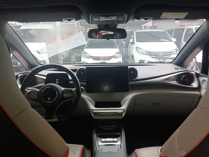 Фото 10 - BYD Dolphin