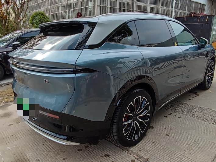 Фото 5 - Zeekr 7X