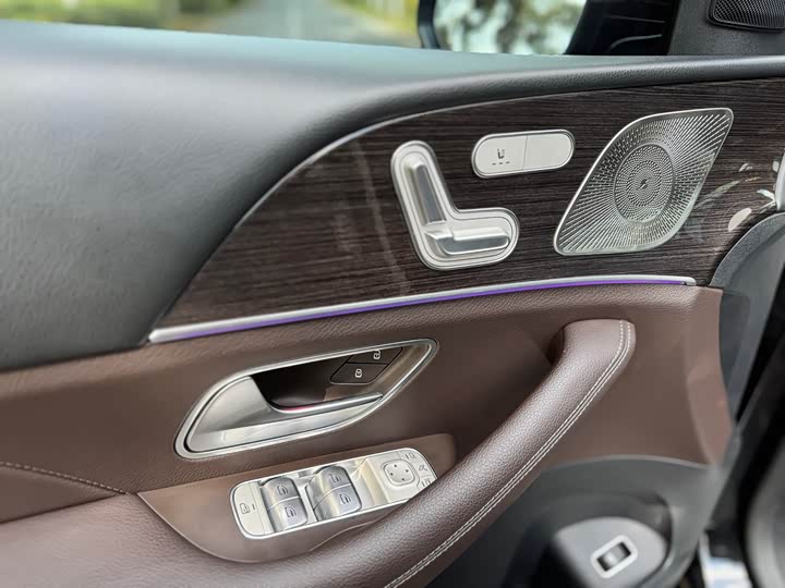 Фото 14 - Mercedes-Benz GLE-Class