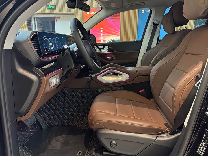 Фото 12 - Mercedes-Benz GLE-Class