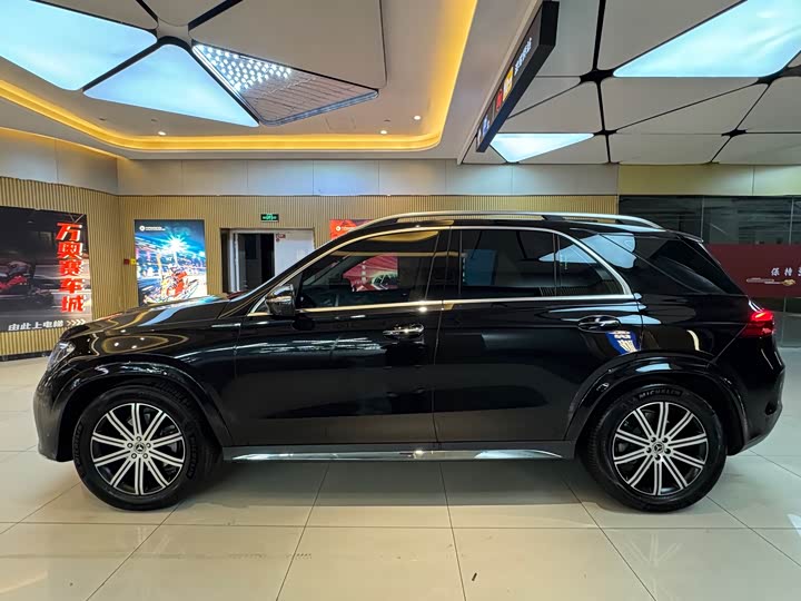 Фото 9 - Mercedes-Benz GLE-Class